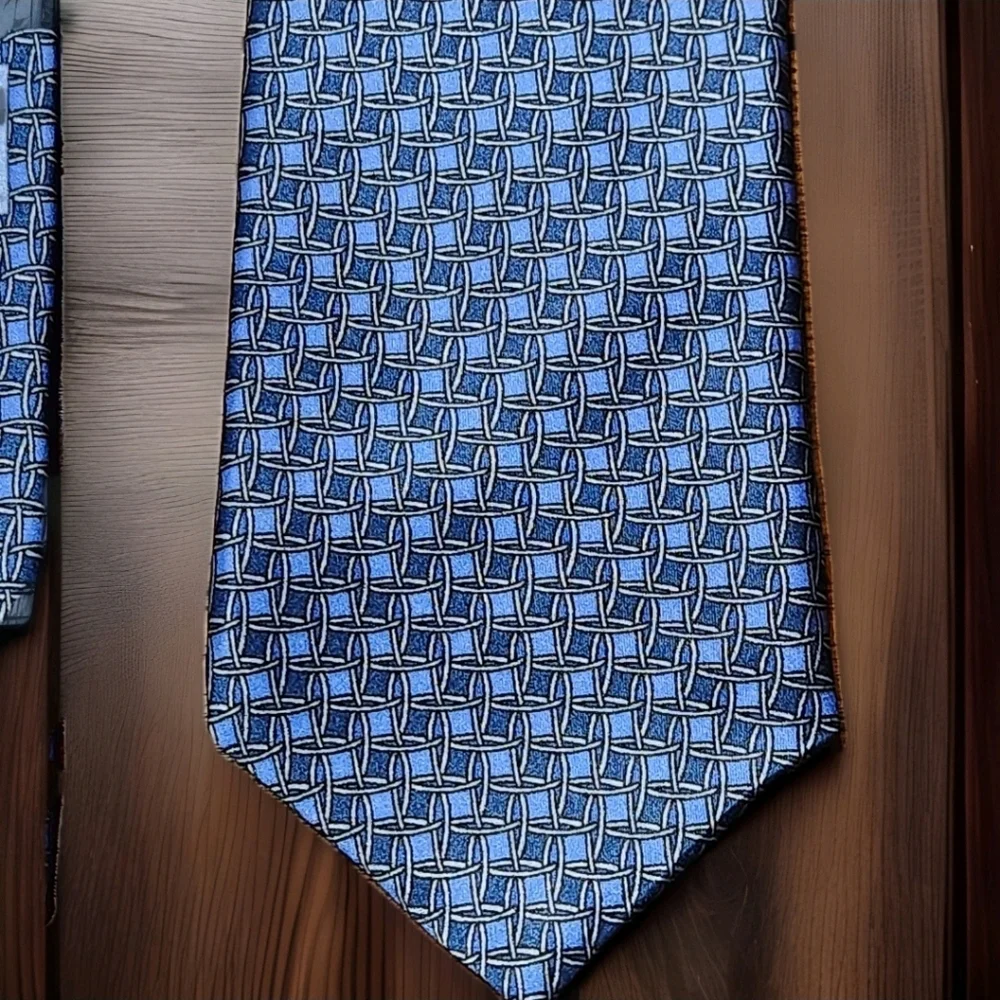 Burma Bibas Handmade in Italy Silk Tie Blue Geometric Vintage Power Tie